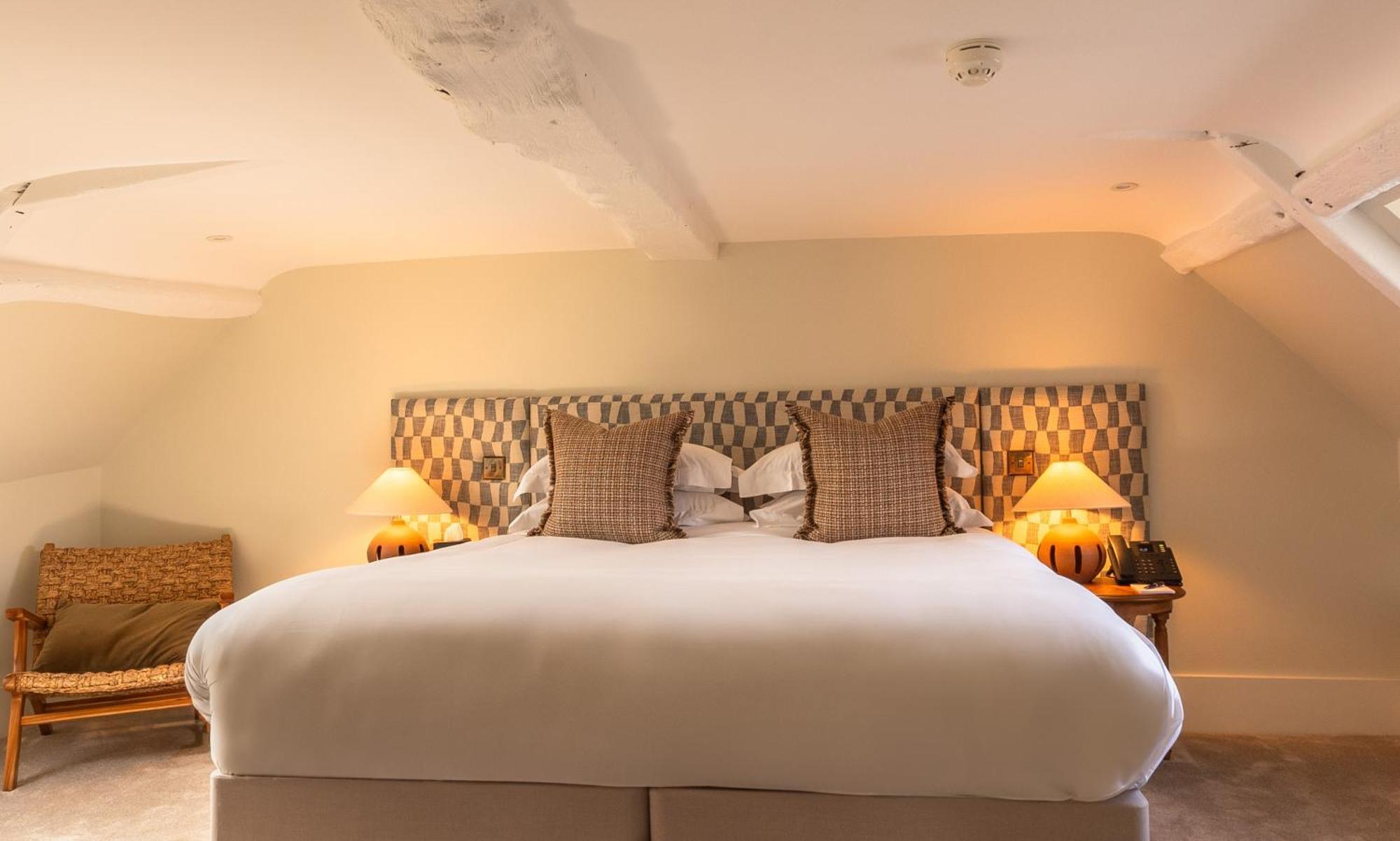 Hotel The Feathers Woodstock