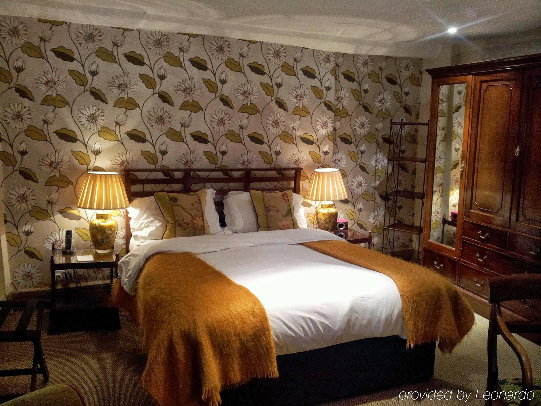 The Feathers Hotel Woodstock